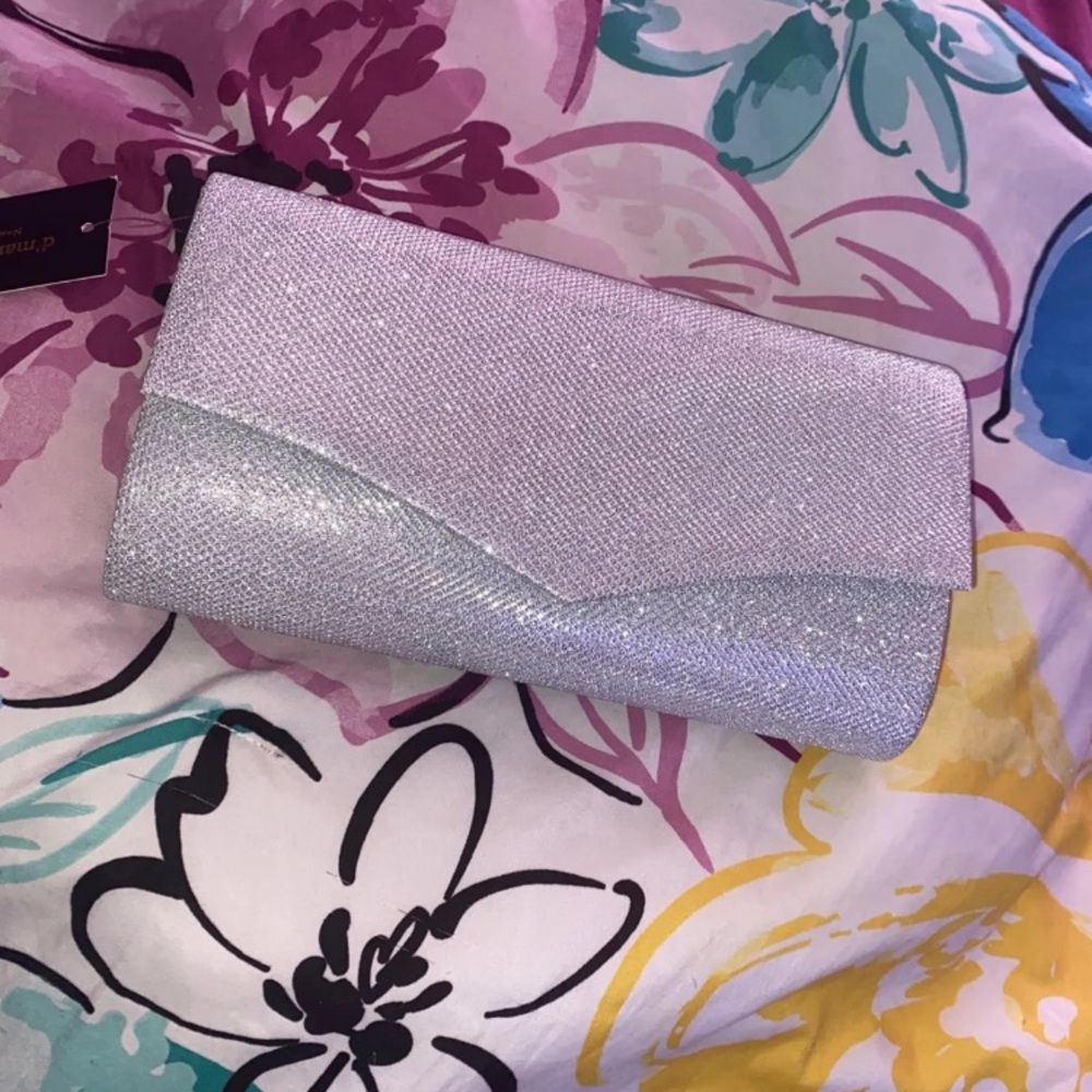 Silver Clutch Super Cute!